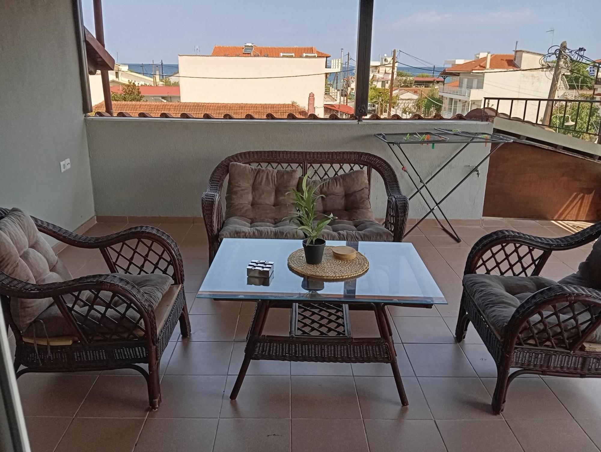 Noufara Apartments Nea Mesagkala Ngoại thất bức ảnh