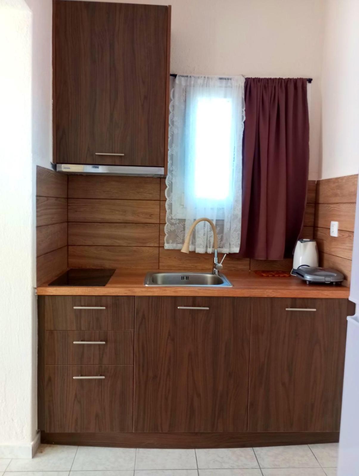 Noufara Apartments Nea Mesagkala Ngoại thất bức ảnh
