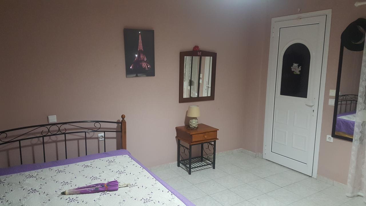 Noufara Apartments Nea Mesagkala Ngoại thất bức ảnh