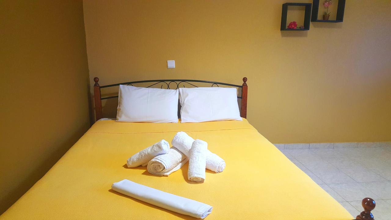 Noufara Apartments Nea Mesagkala Ngoại thất bức ảnh